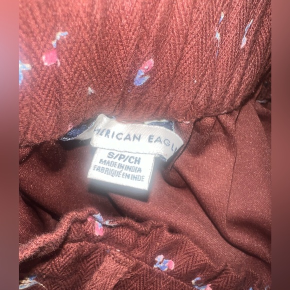 American Eagle floral mini skirt - Picture 3 of 4